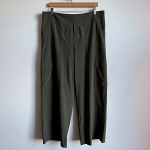 ATHLETA Brooklyn Heights Aspen Green Cargo Pants